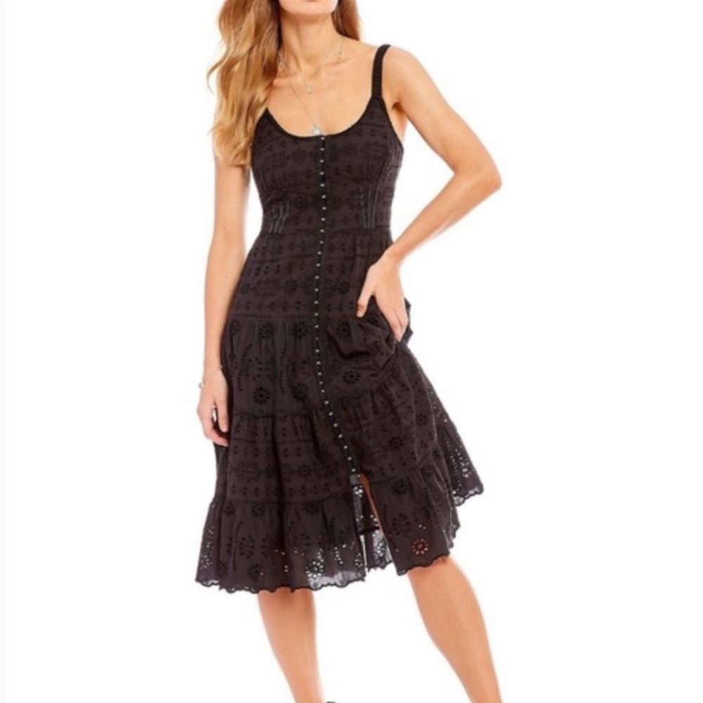 NWOT Chelsea & Violet Black Midi Eyelet corset Dress - Large